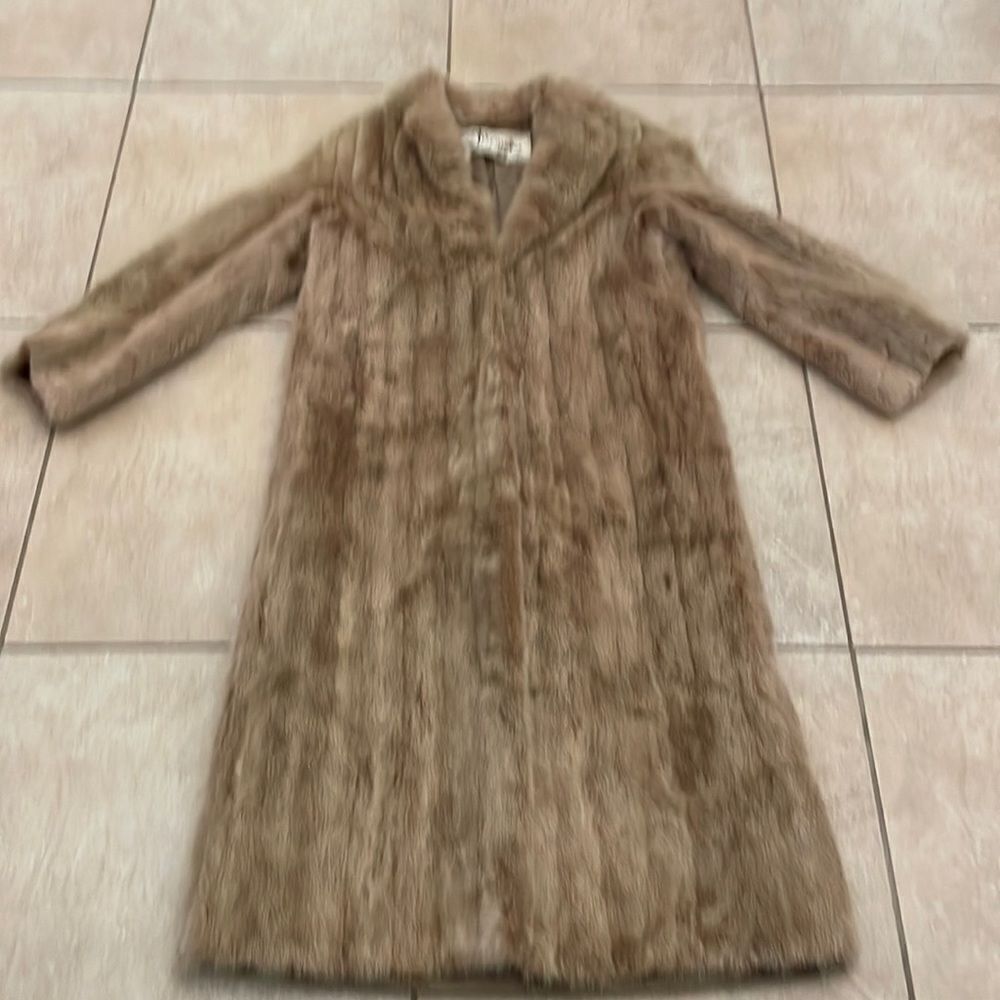 Elegant Tan Fur Coat